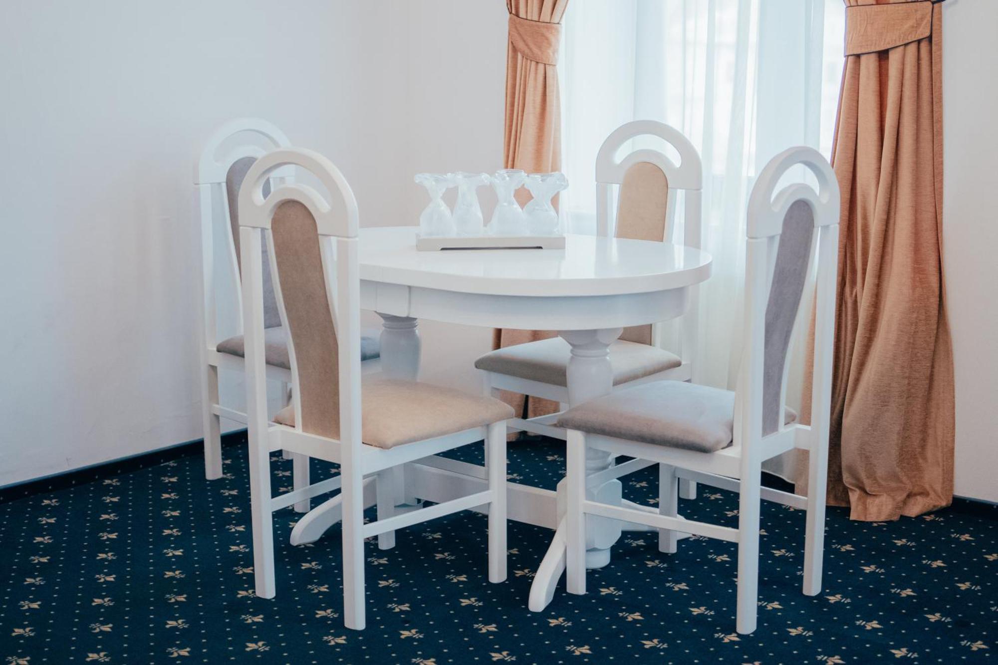 Hotel Carol - Vatra Dornei Eksteriør billede